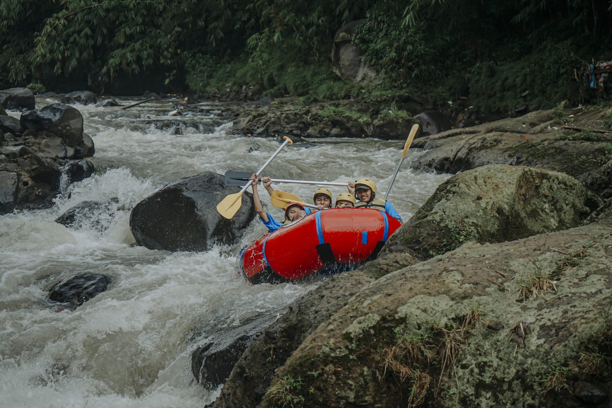 Sungai Cisadane Bogor Caringin Bogor Arung Jeram Bogor Paintball Bogor