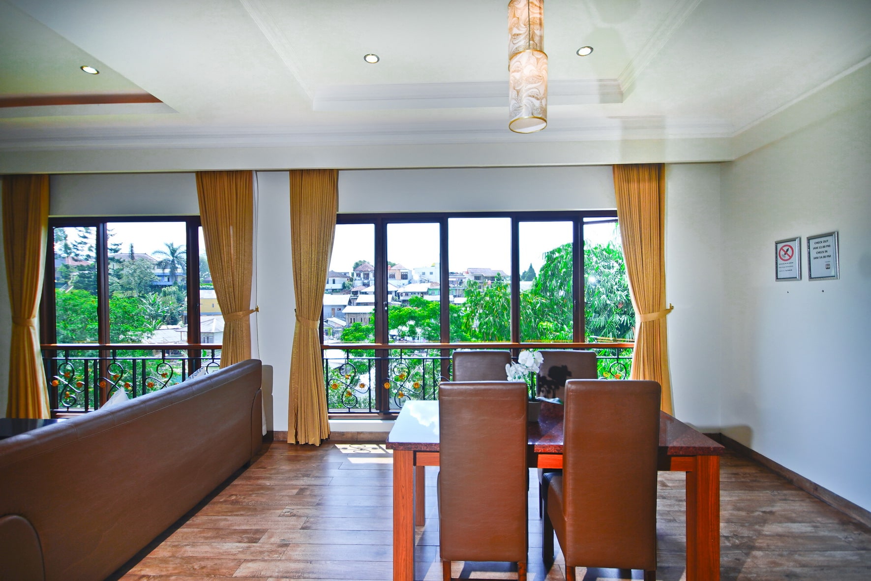 sewa villa puncak murah
sewa villa di puncak bogor