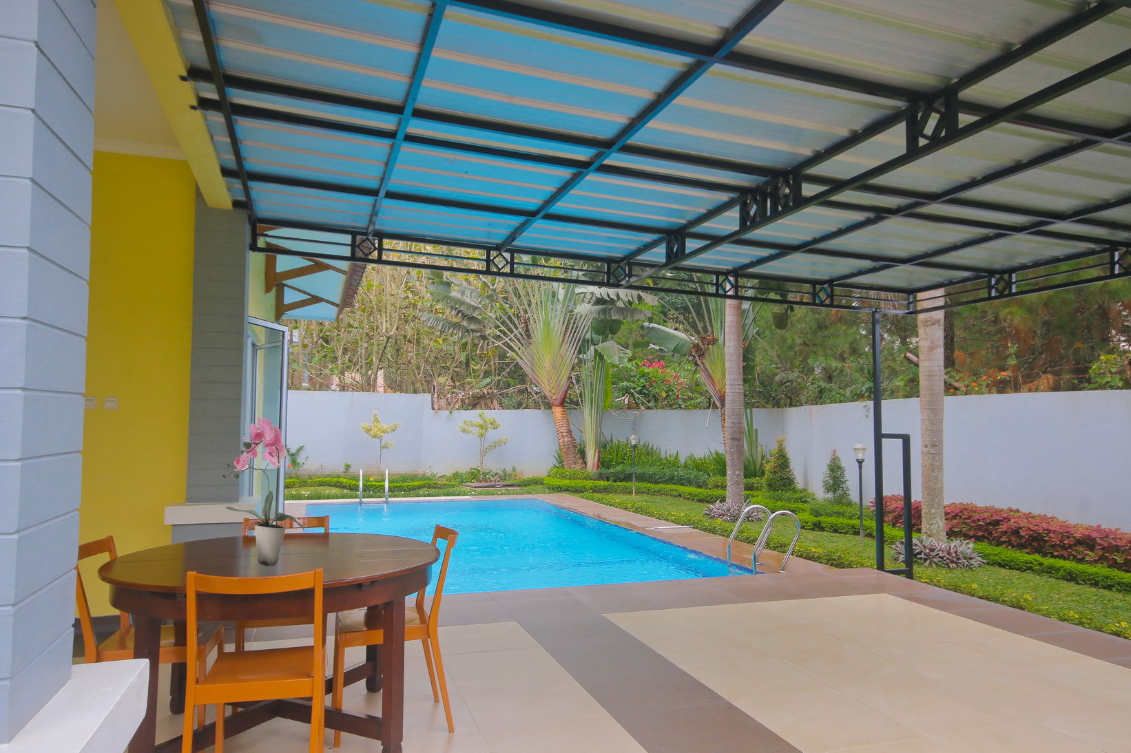 akses menuju villa dlima