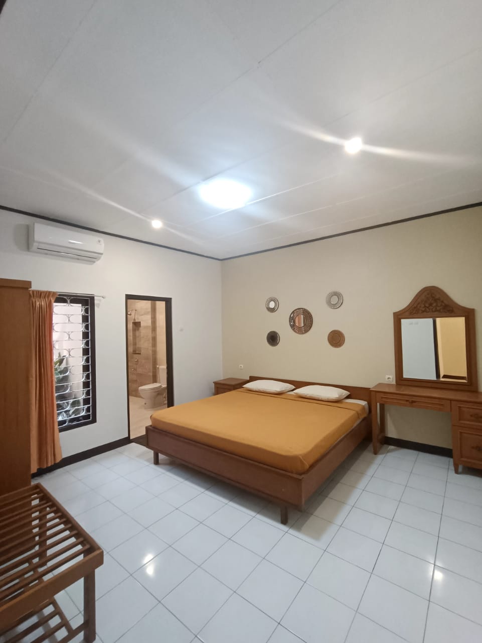 villa dlima puncak bogor
tempat menginap di puncak
villa dlima puncak bogor