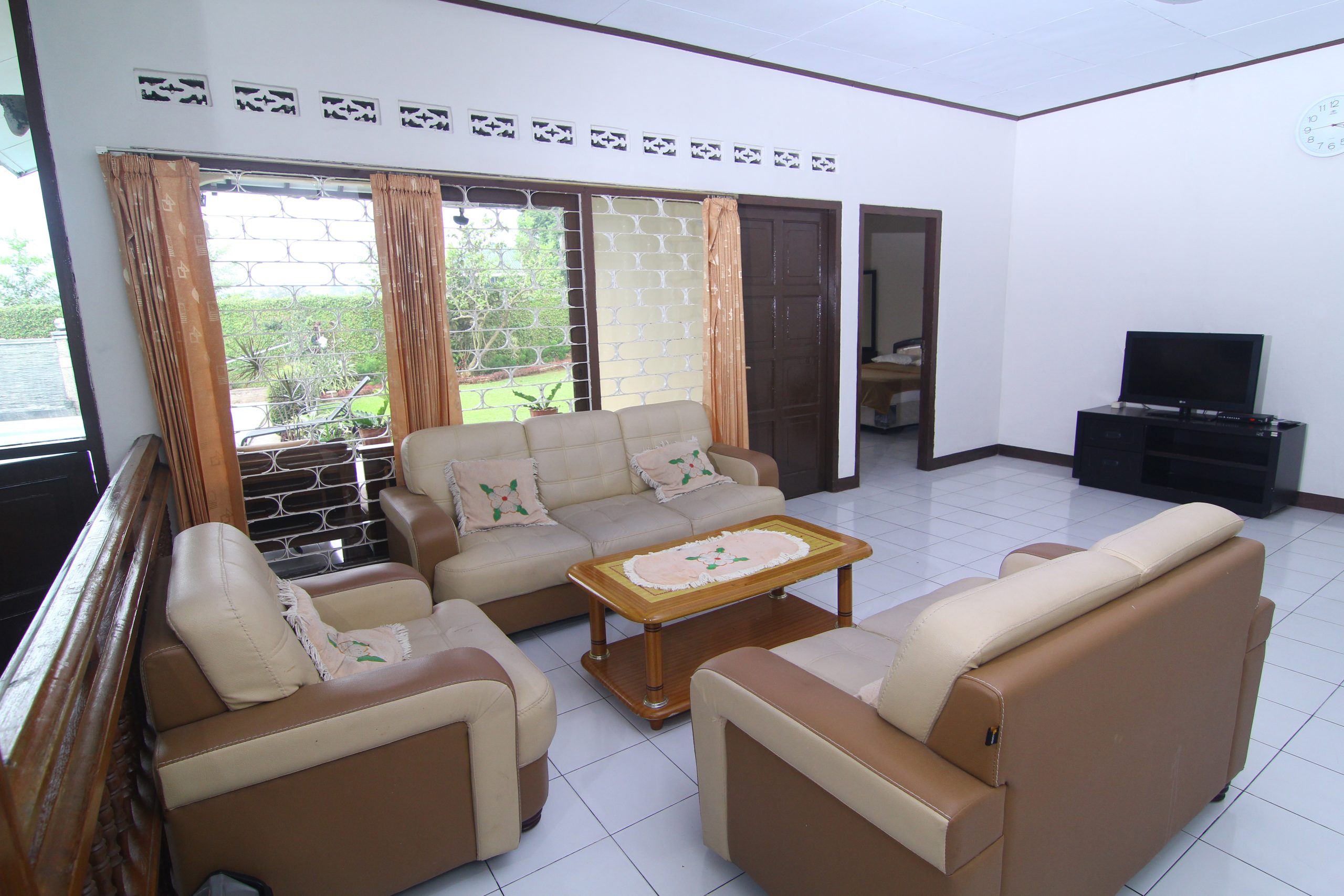 villa dlima panca 4
villa dlima puncak bogor
villa puncak 