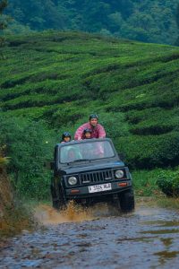 telaga offroad yang menyenangkan saat puncak bogor